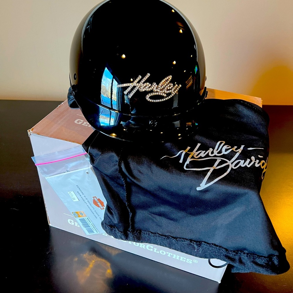 Women’s Motorcycle Helmet - Harley Davison